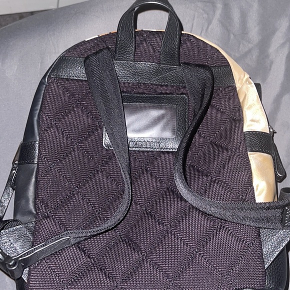 Authentic Burberry Backpack - KIDS - Picture 3 of 5